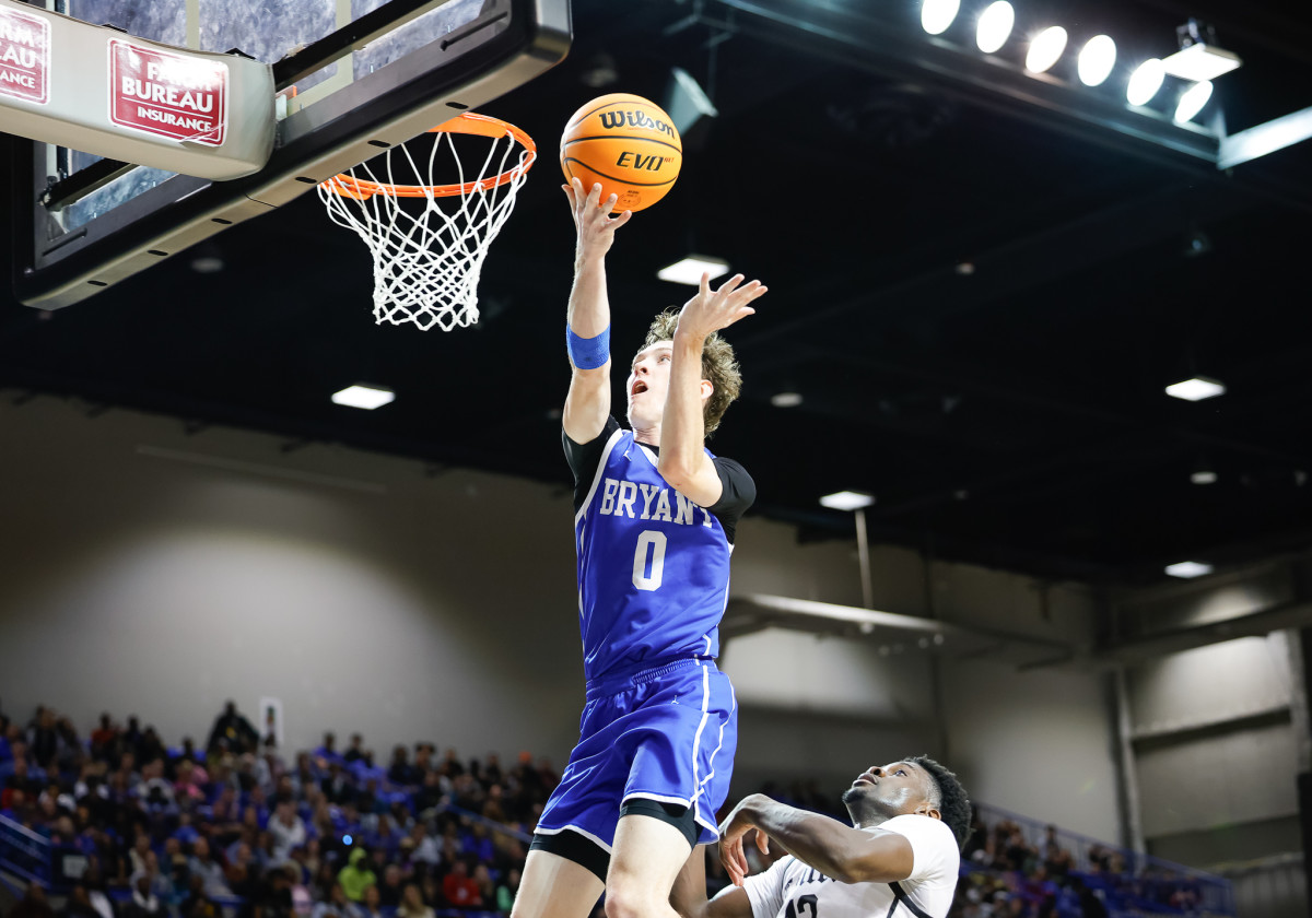 AAA Finals LR Central vs Bryant__00047
